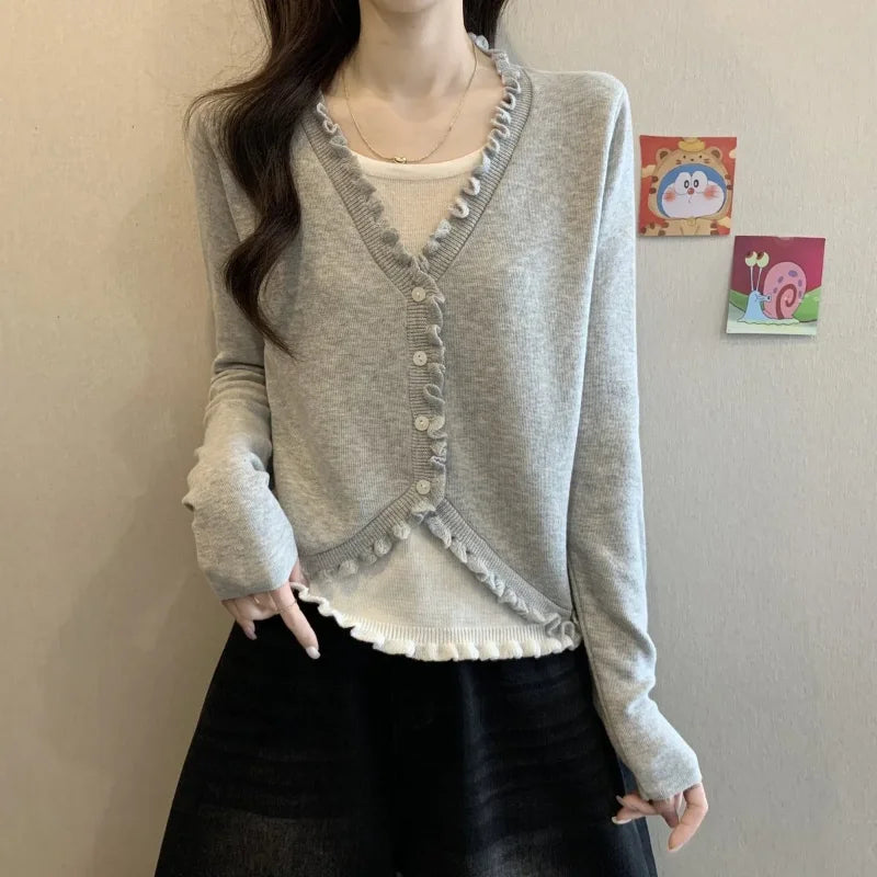 Gray Long-sleeved Sweater for Women with Black Ears and Two-piece Chic V-neck Top