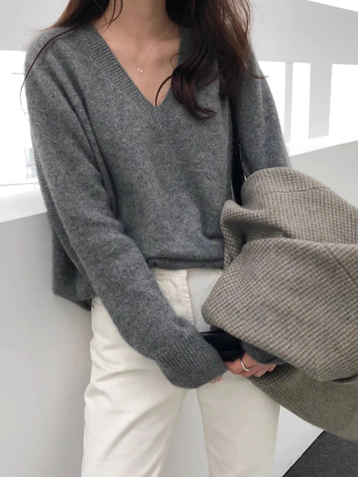 Foreign style V-neck 100% pure cashmere sweater women's pullover autumn and winter loose wool base shirt